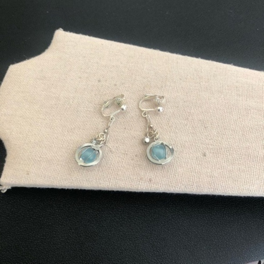 Vintage ClipOn Earrings